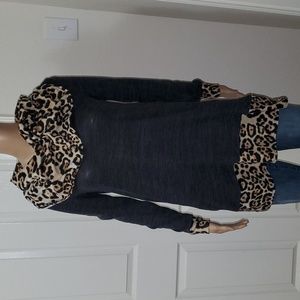 Bellamie m cheetah print trimmed sweater tunic scarf neckline